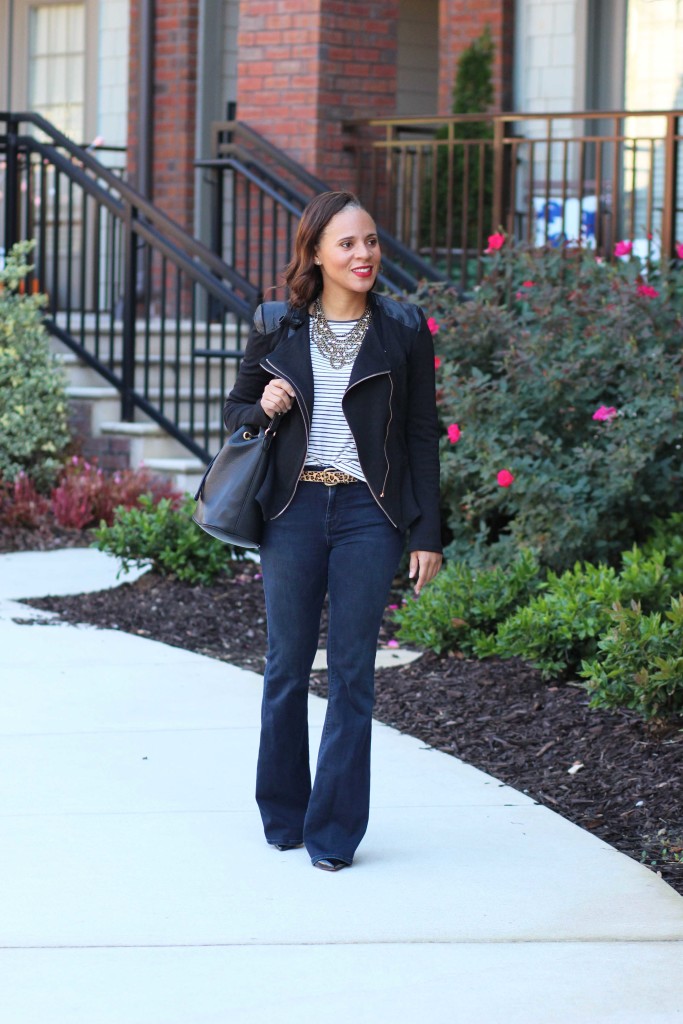 how-to-wear-flare-jeans