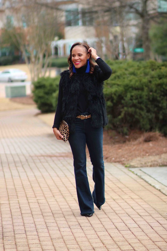 how-to-wear-a-fur-vest-in-the-winter