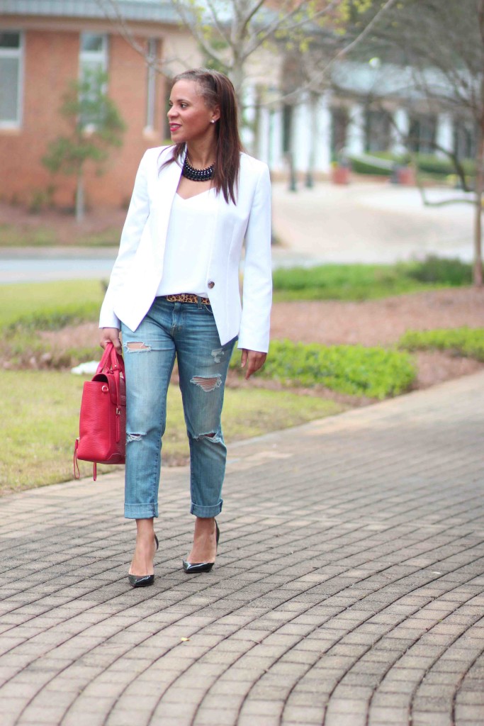boyfriend-jeans-and-heels-outfits