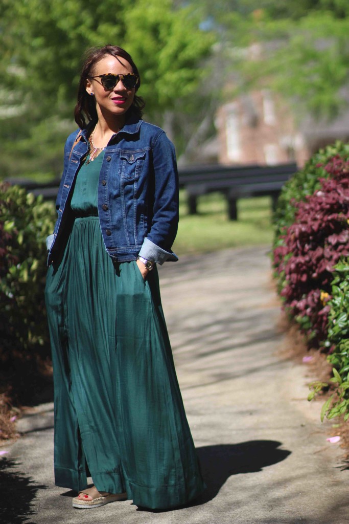 Casual Maxi Dress Outfit - Nicole to 