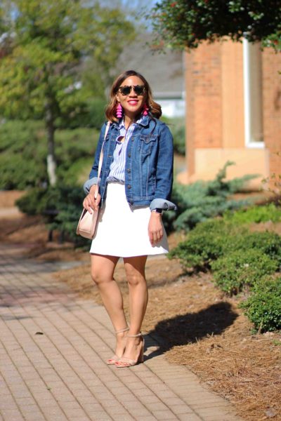 old navy blue striped tunic, jcrew white skirt, sam edelman yaro sandals, old navy jean jacket, bauble bar pink tassel earrings, nicole to the nines