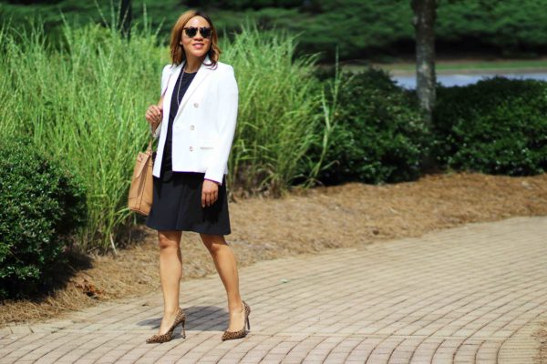 black banana republic t-shirt dress, old navy bucket bag, gold steven sandals, karen walker super duper sunglasses, nicole to the nines, summer business casual outfit, how to wear a t-shirt dress, white jcrew double breasted blazer
